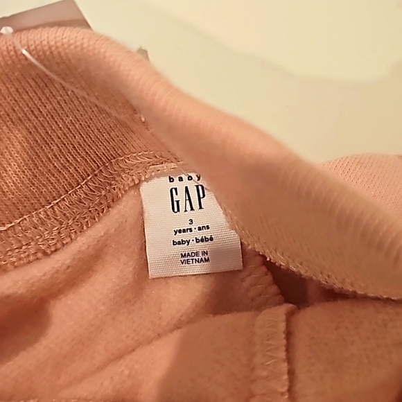 GAP toddler sweatshirt 4T and sweatpant 3T matching set - Picture 8 of 8